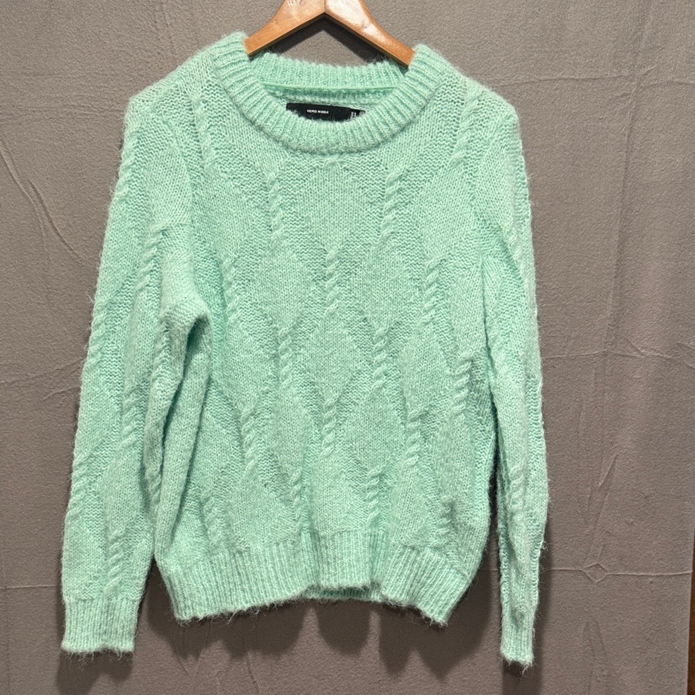 Vero Moda Light Green Textured Sweater